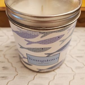 Floral scented candle NWT with Fish art
